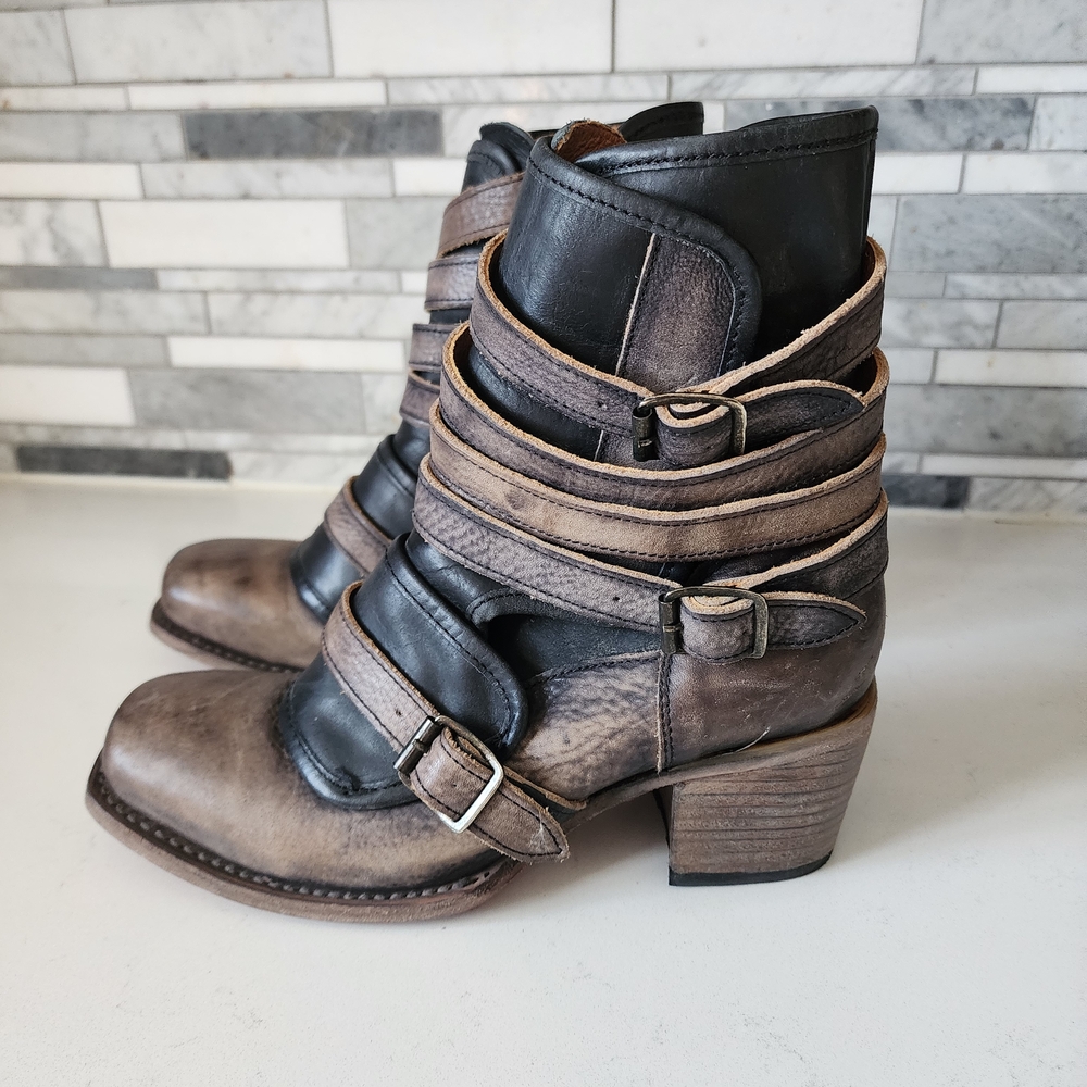 Freebird Darlin Distressed Black and Tan Moto Boots